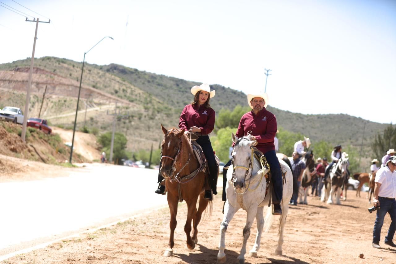 Encabeza Alcalde Cabalgata Villista En Parral