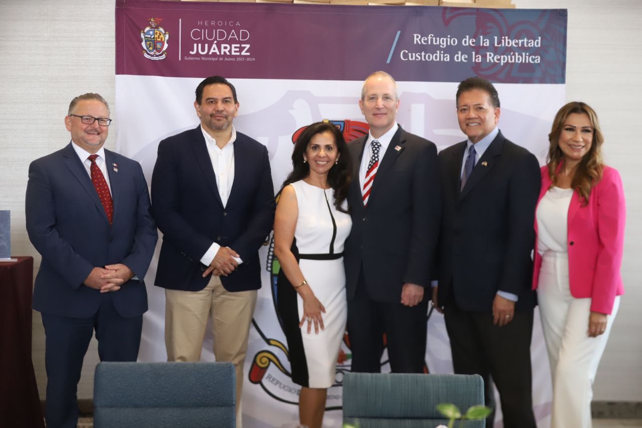 Reconocen trayectoria de cónsul de EU en Ciudad Juárez