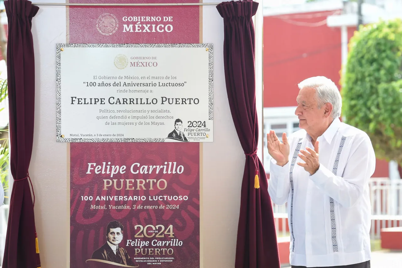 Homenajea Amlo A Felipe Carrillo Puerto En Yucat N