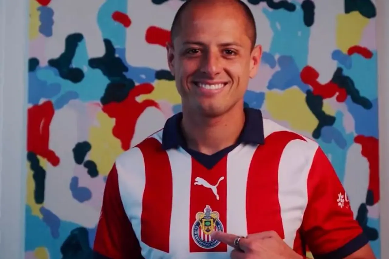 Chivas Hace Oficial El Regreso Del Chicharito