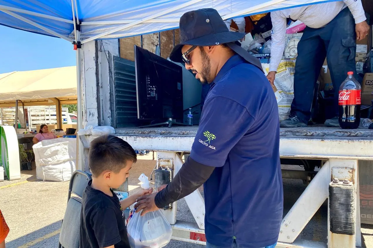 Recolectan 15 Toneladas De Basura En Feria De Reciclaje