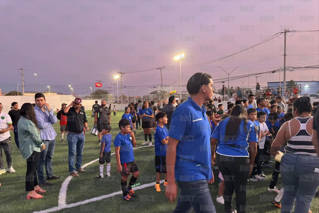 Entrega Municipio Nueva Cancha De Futbol R Pido