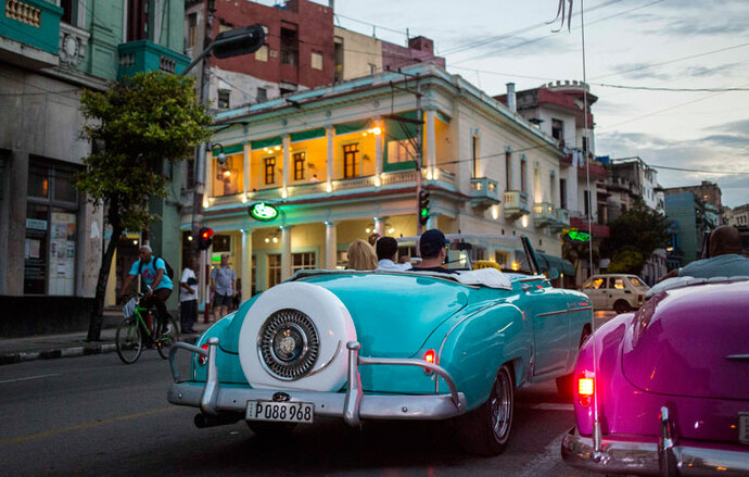 Cuba denuncia que EU endureció bloqueo tras supuestos ataques sónicos