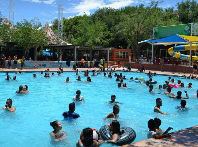 Quítate el calor en los balnearios de Juárez