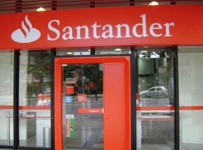 Santander ya no cobrará en envío de remesas hacia EU