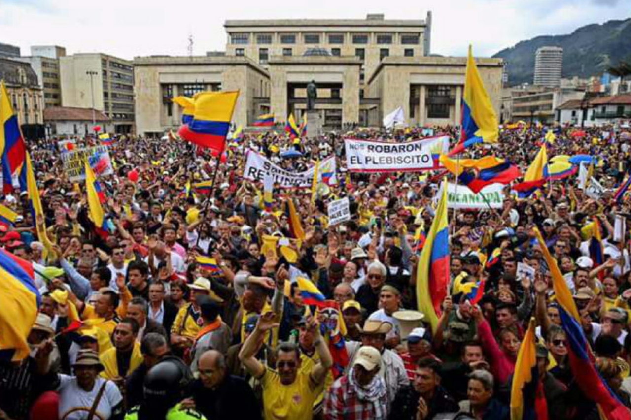 Convocan universitarios a marcha nacional en Colombia