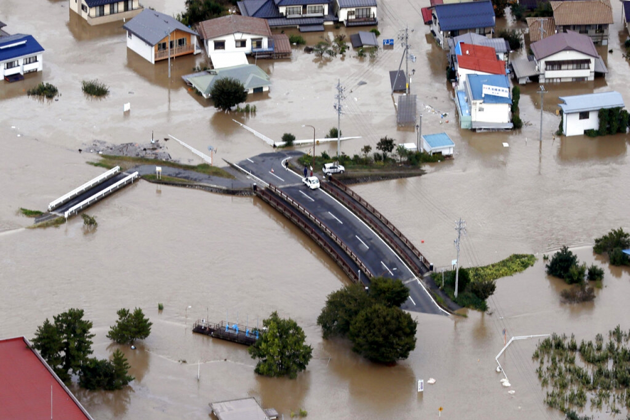 Sube a 68 cifra de muertos por  tifón Hagibis en Japón
