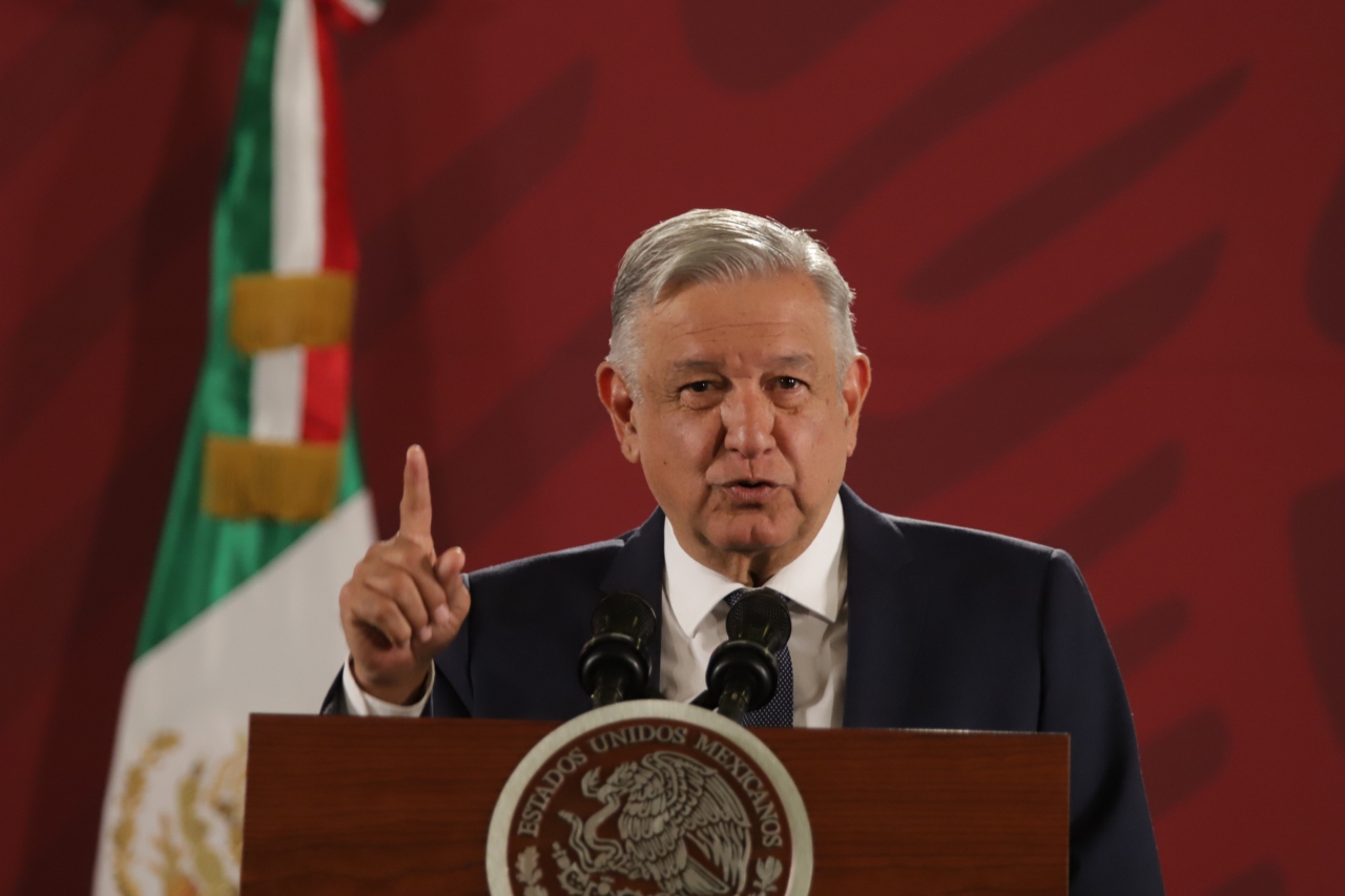 Celebra López Obrador apreciación del peso