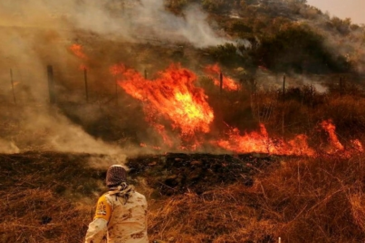 Se recrudecen los incendios en región de Valparaíso en Chile