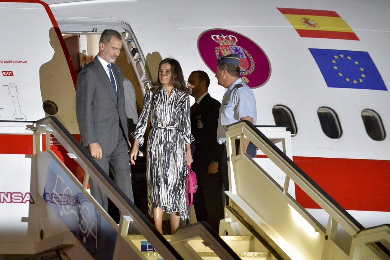 Reyes de España llegan a Cuba en visita de Estado
