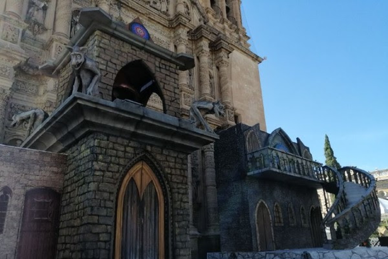 Llega Notre Dame al Centro Histórico de Chihuahua