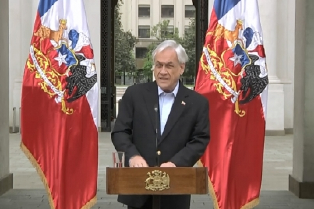 Admite Piñera uso excesivo de la fuerza en protestas