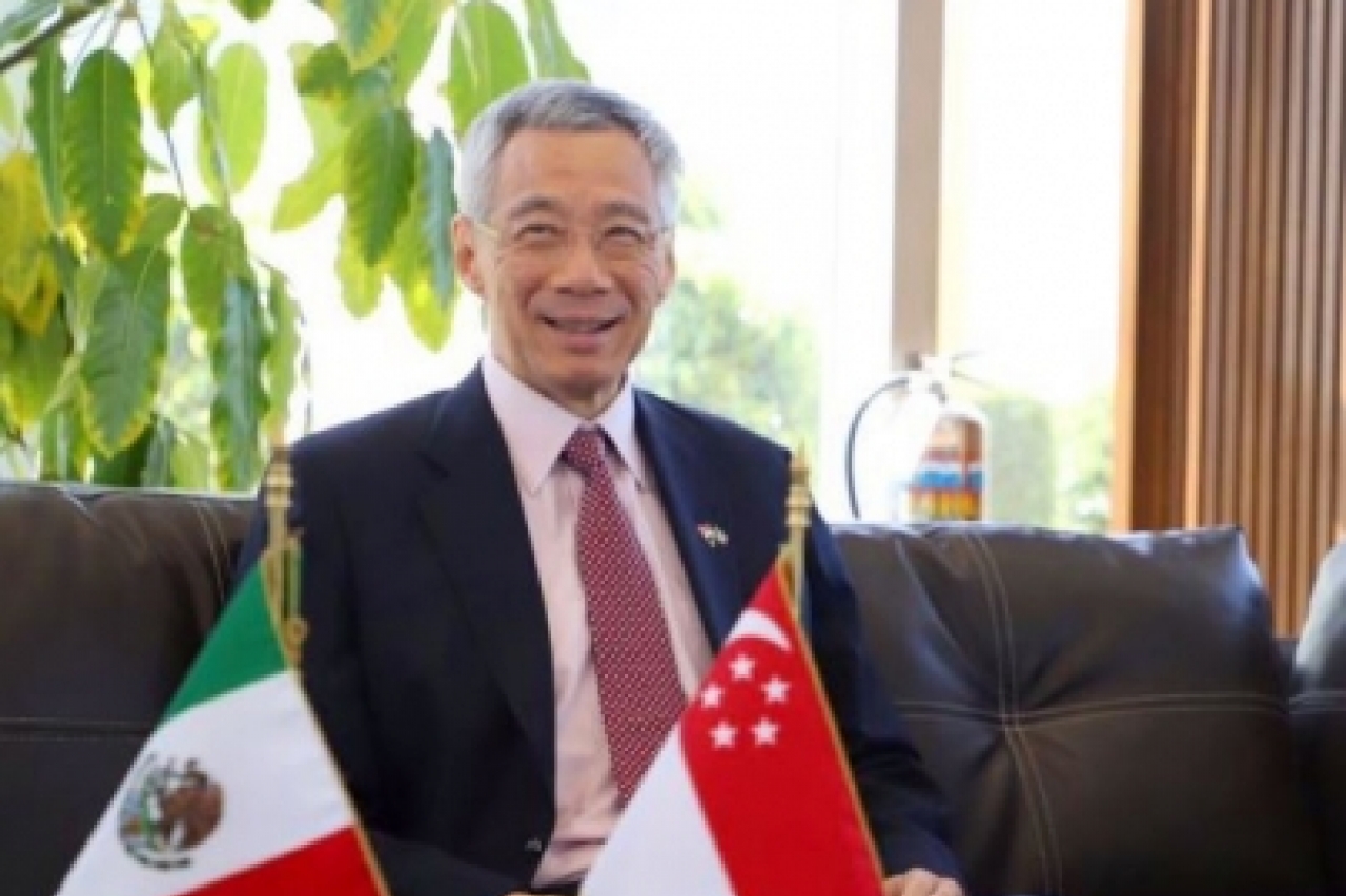 Da bienvenida Ebrard a primer ministro de Singapur
