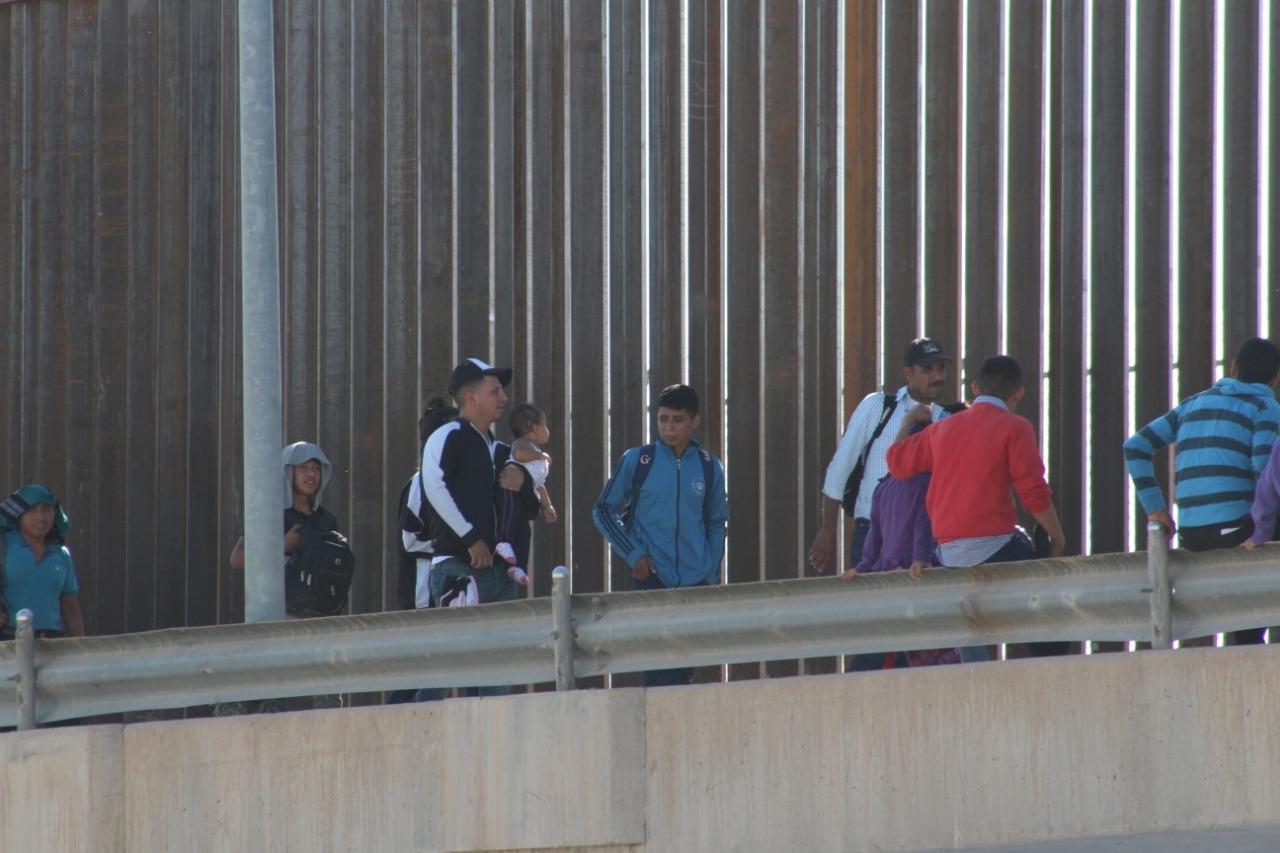 Repunta 'rebote' de cubanos a Juárez en espera de asilo en EU