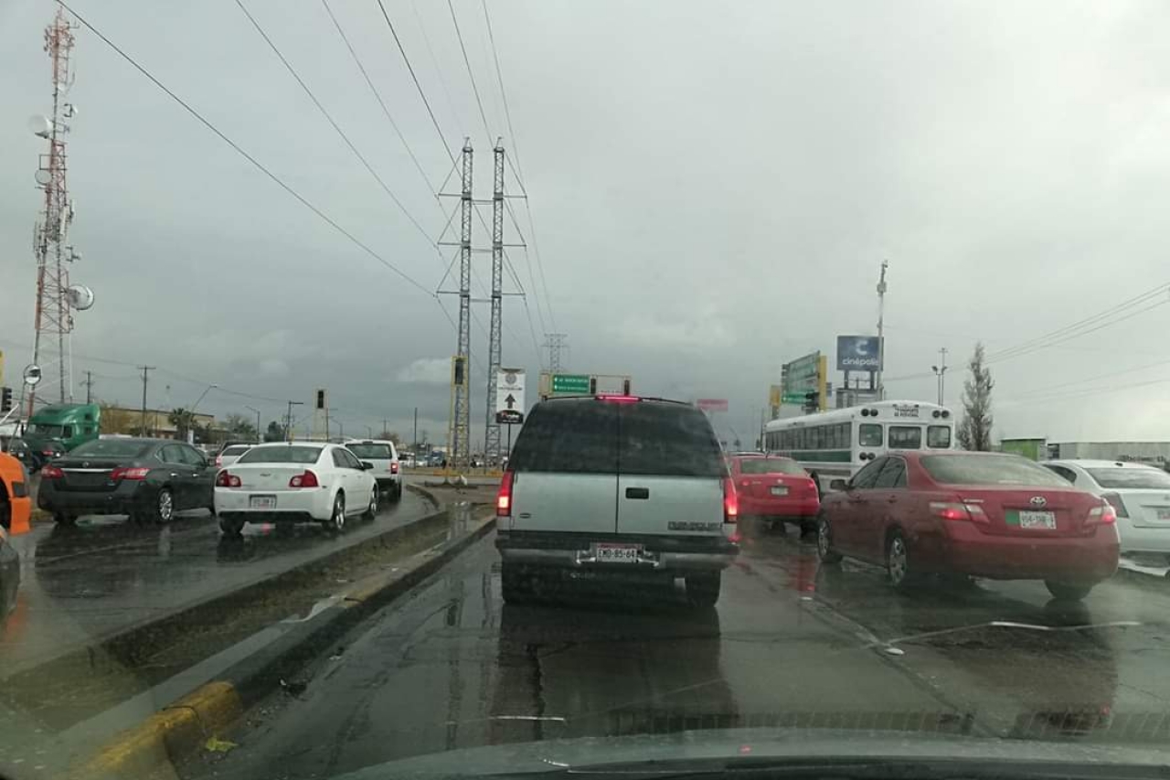 Fallan semáforos en Mitla y Las Torres