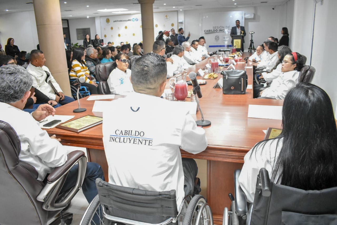 Proponen en Cabildo mejoras a la ciudad para personas con discapacidad