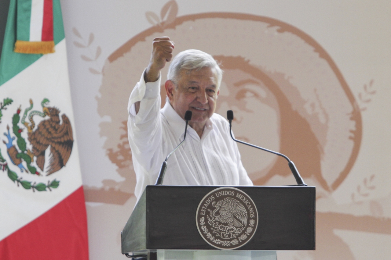 Celebra López Obrador alza en salario mínimo