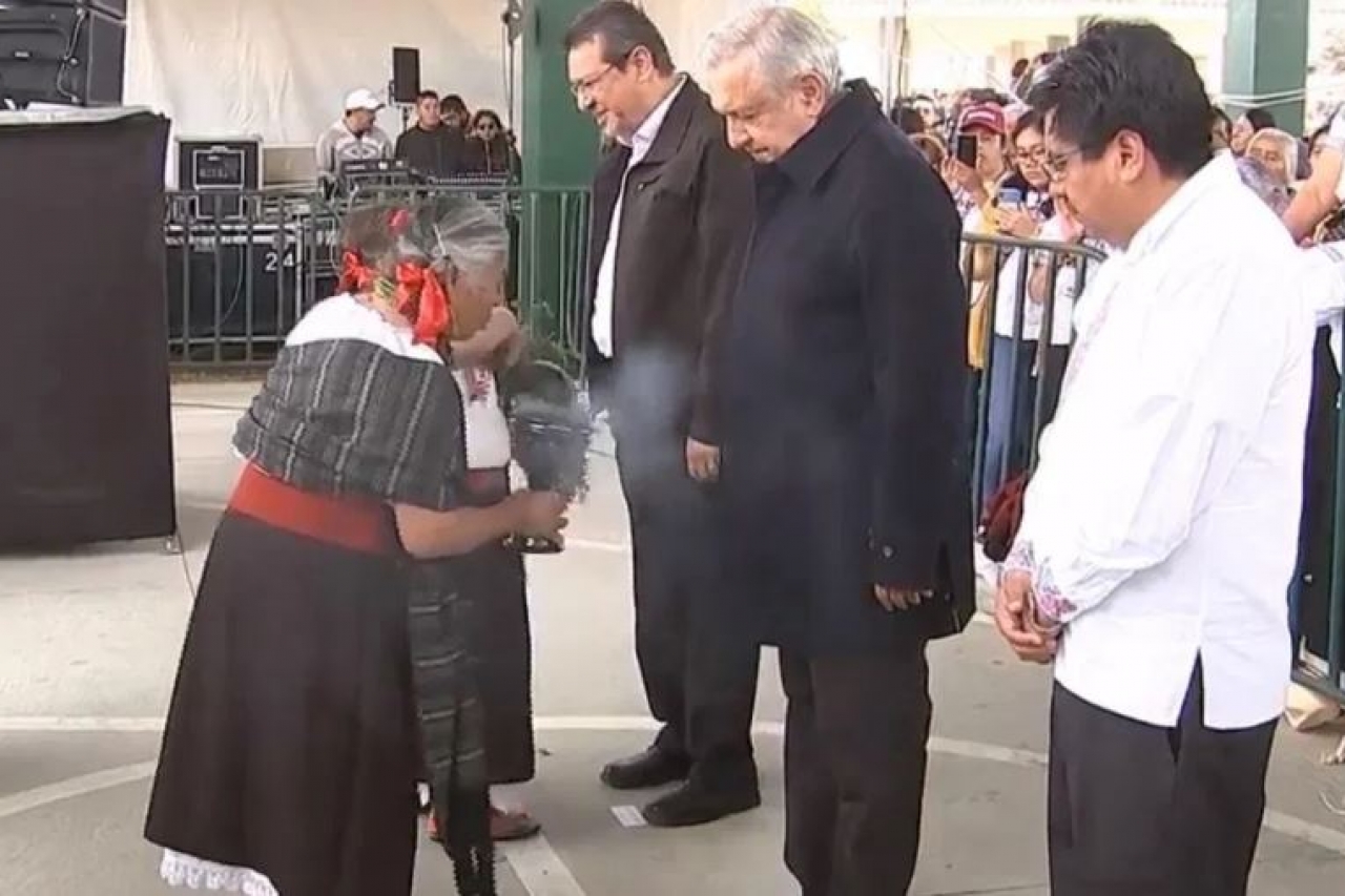 Indígenas de Tlaxcala piden apoyo a AMLO