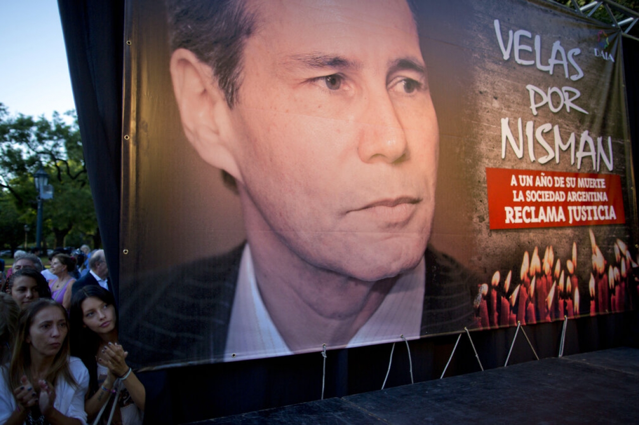 Dudas sobre la muerte del fiscal Nisman dividen a Argentina