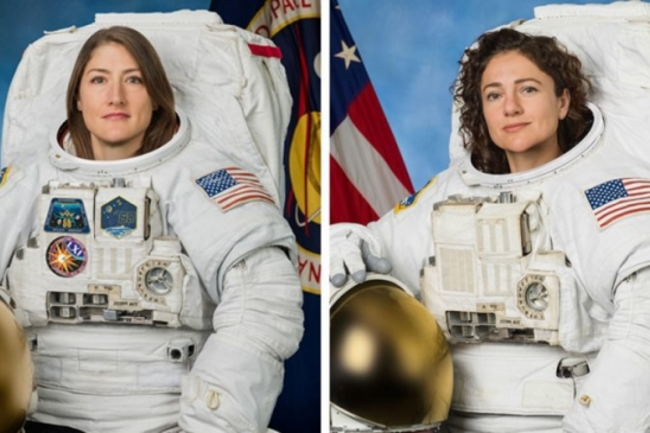 Astronautas Koch y Meir realizan caminata espacial