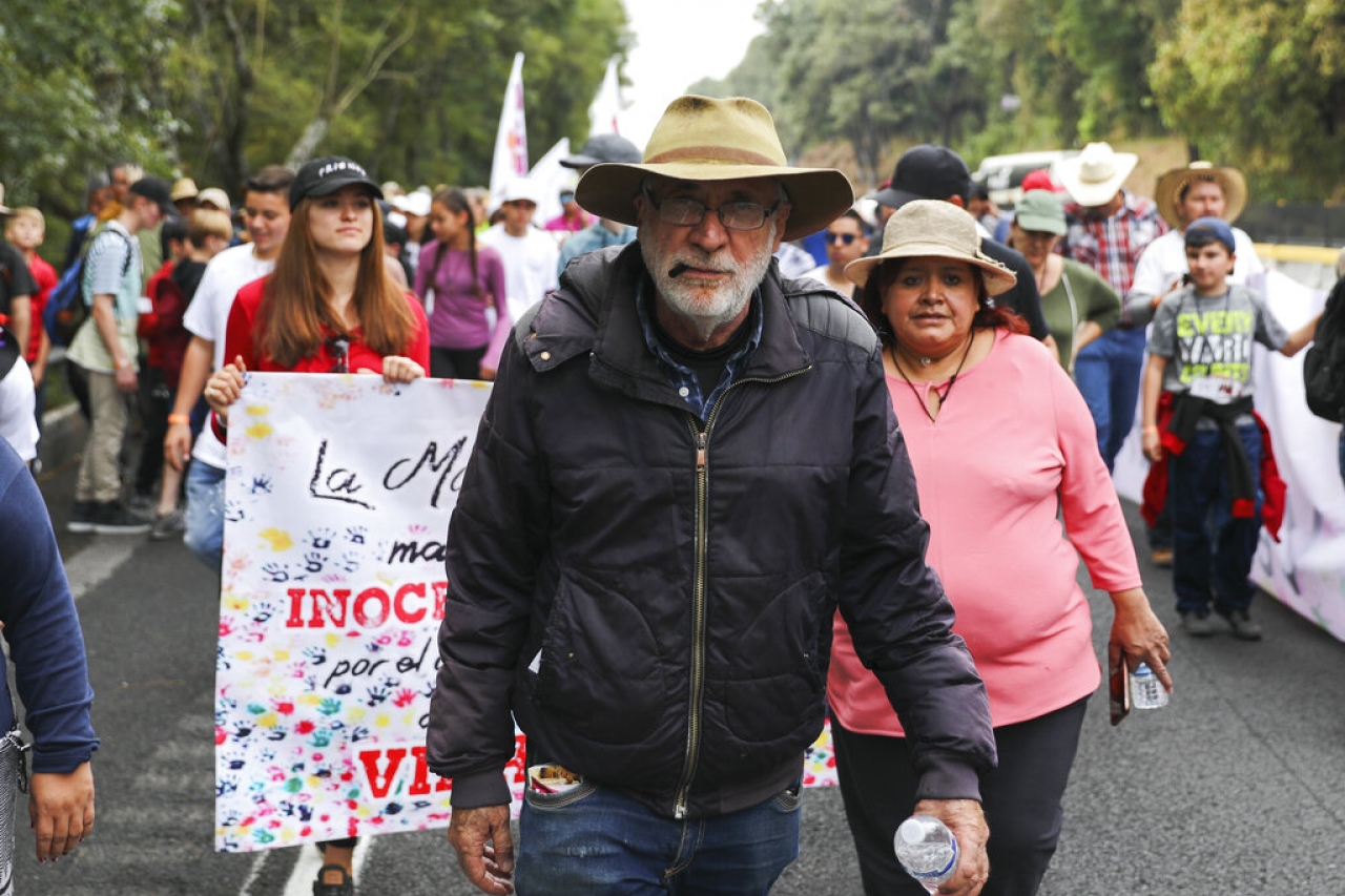 Víctimas de delincuencia marchan hacia la Ciudad de México