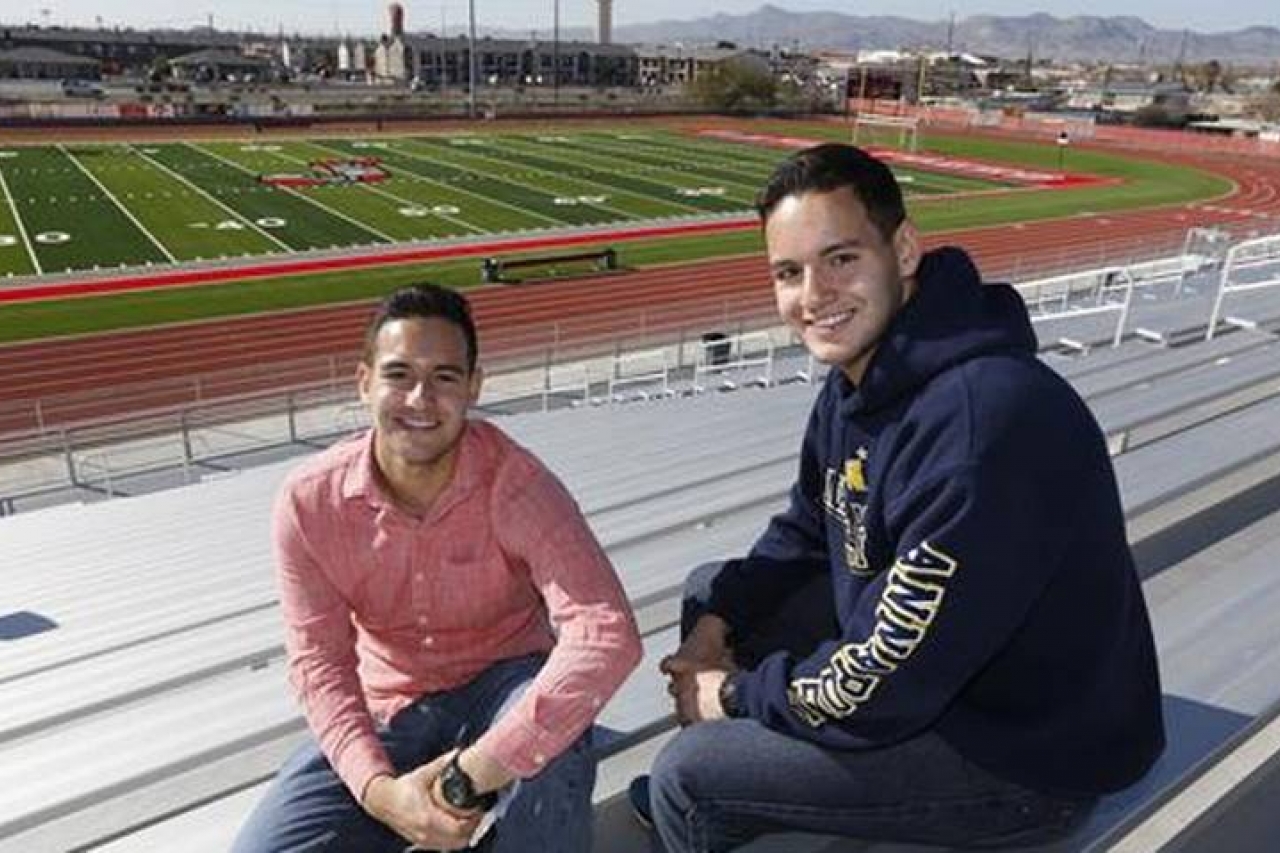 Gemelos de El Paso se integran a la Academia Naval y West Point