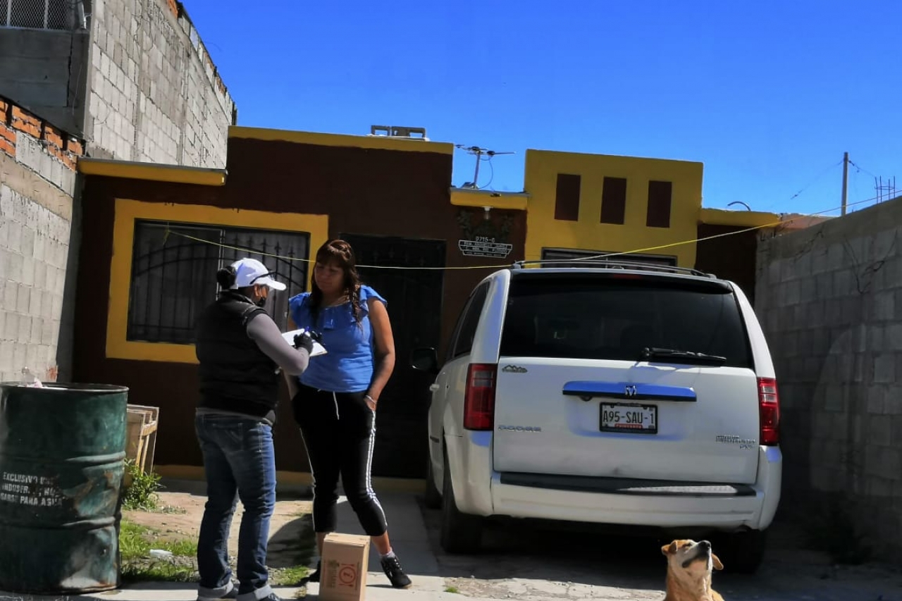 Reparten más de mil paquetes alimenticios en Juárez