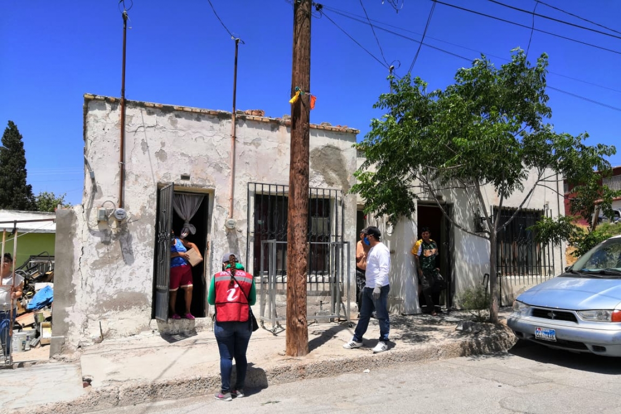 Reparten más de mil paquetes alimenticios en Juárez