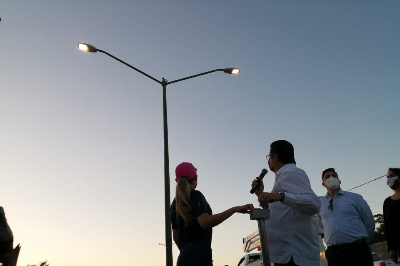 Avanza Juárez Iluminado 2020