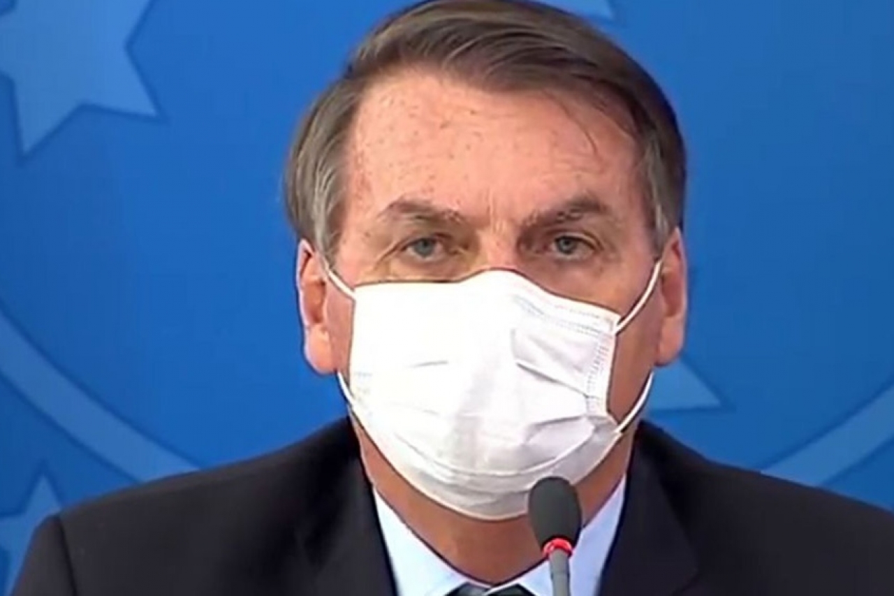 Bolsonaro dice que tuvo ‘moho’ en los pulmones tras Covid-19