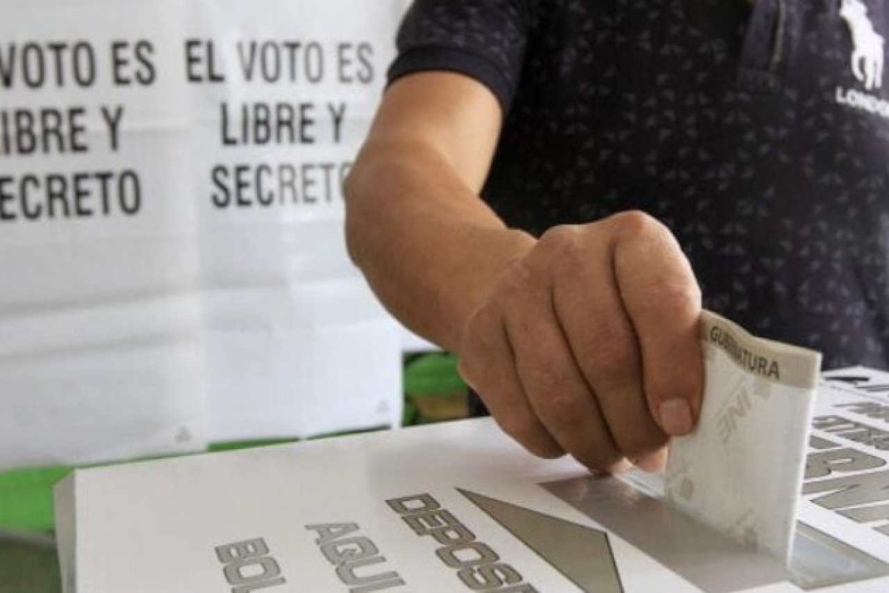 Chihuahuenses salen hoy a votar