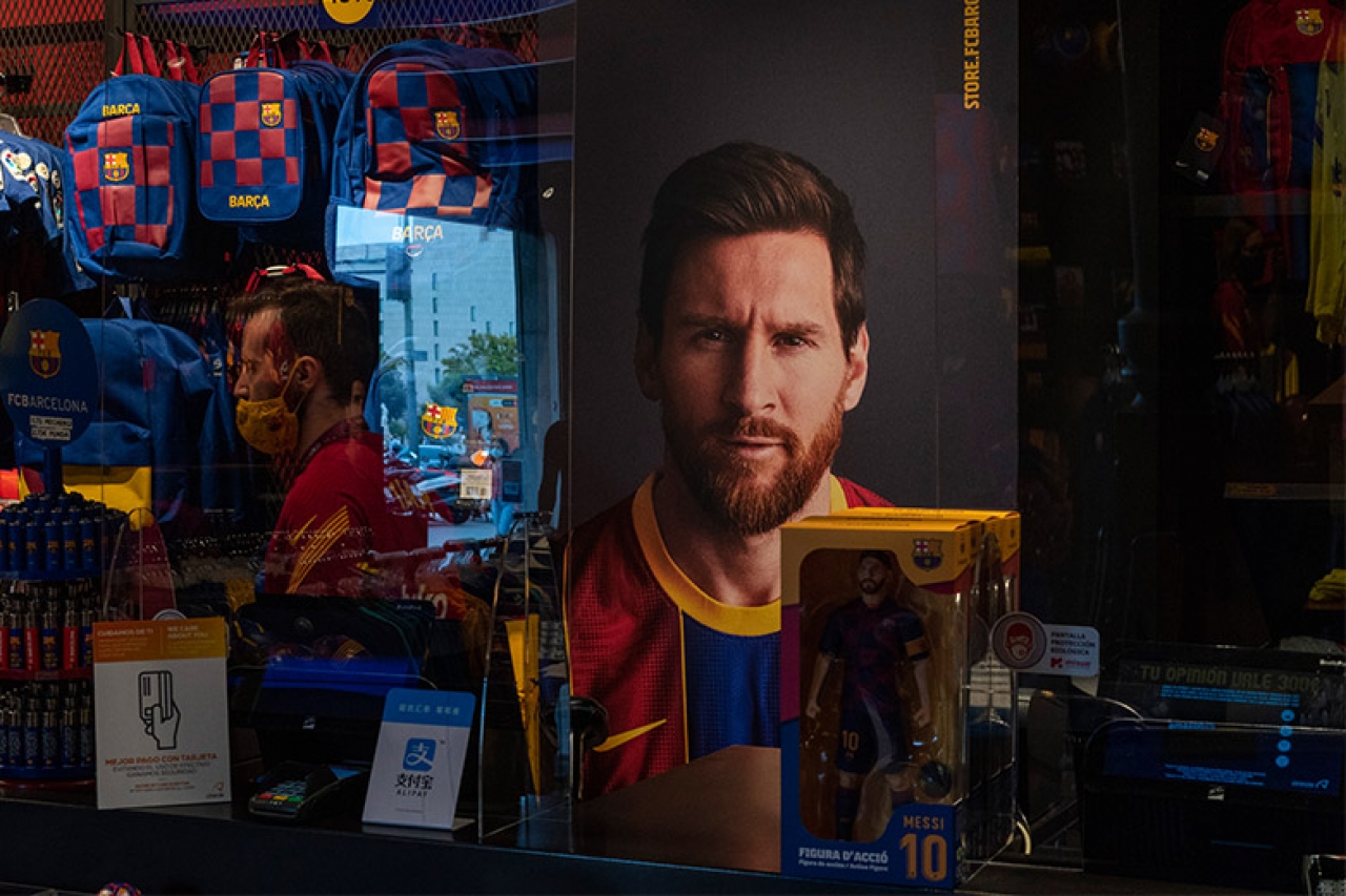 Debemos unirnos todos los barcelonistas: Messi