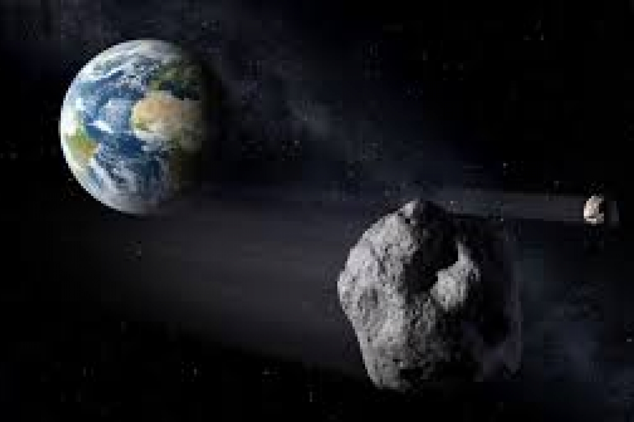 Asteroide podría golpear la Tierra el Día de Muertos: científico