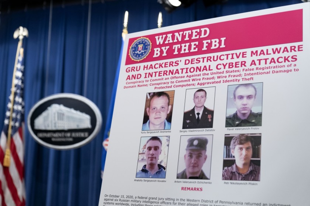 EU acusa a seis militares rusos de hackeo