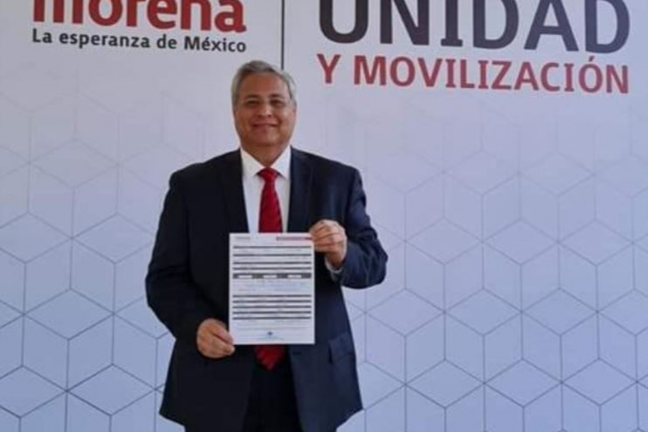 Se registra Edgar Villegas como precandidato a diputado federal 