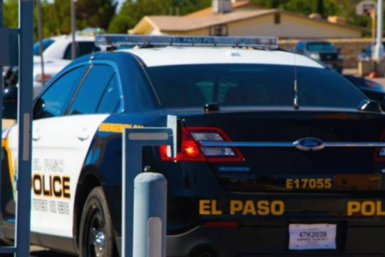 Abate Policía de El Paso a tirador en la I-10