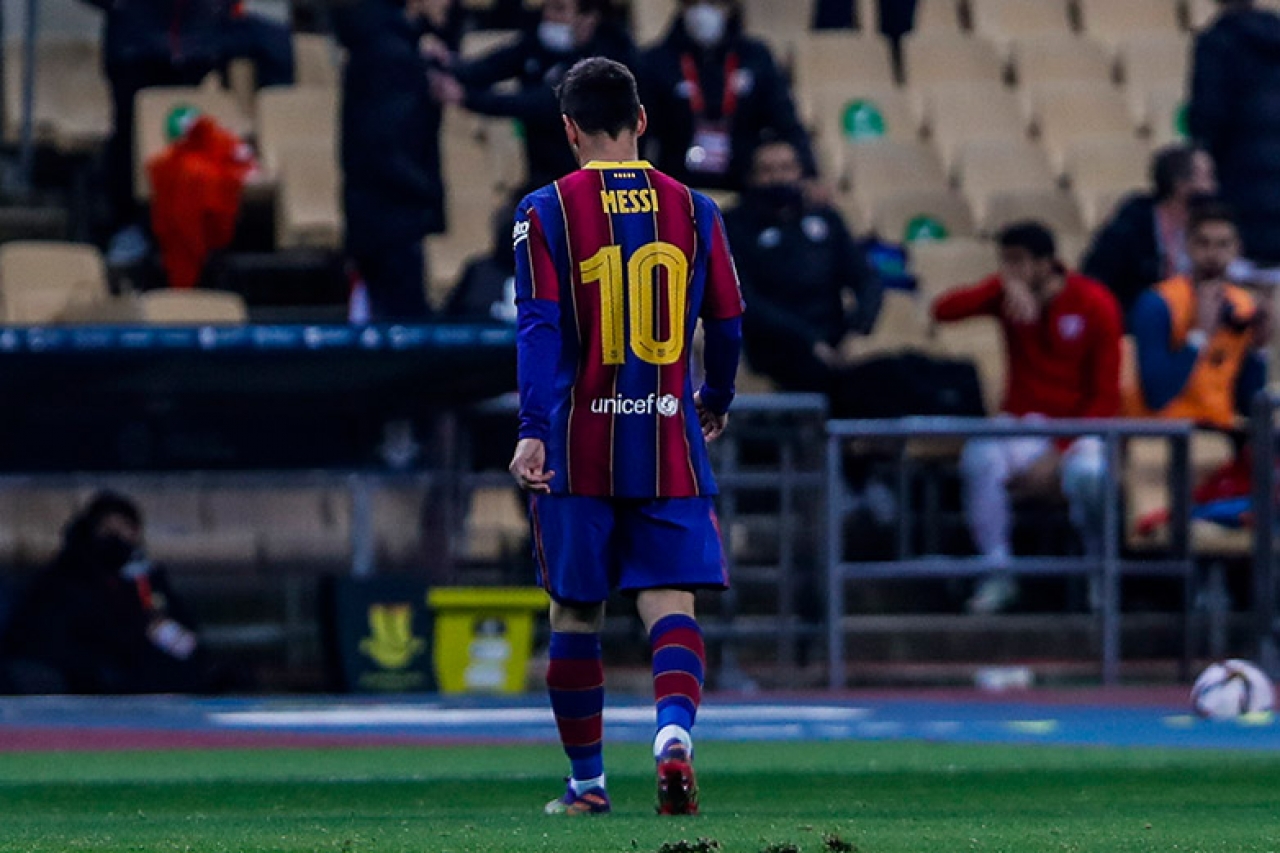 Dos partidos de sanción a Messi por pegarle a rival
