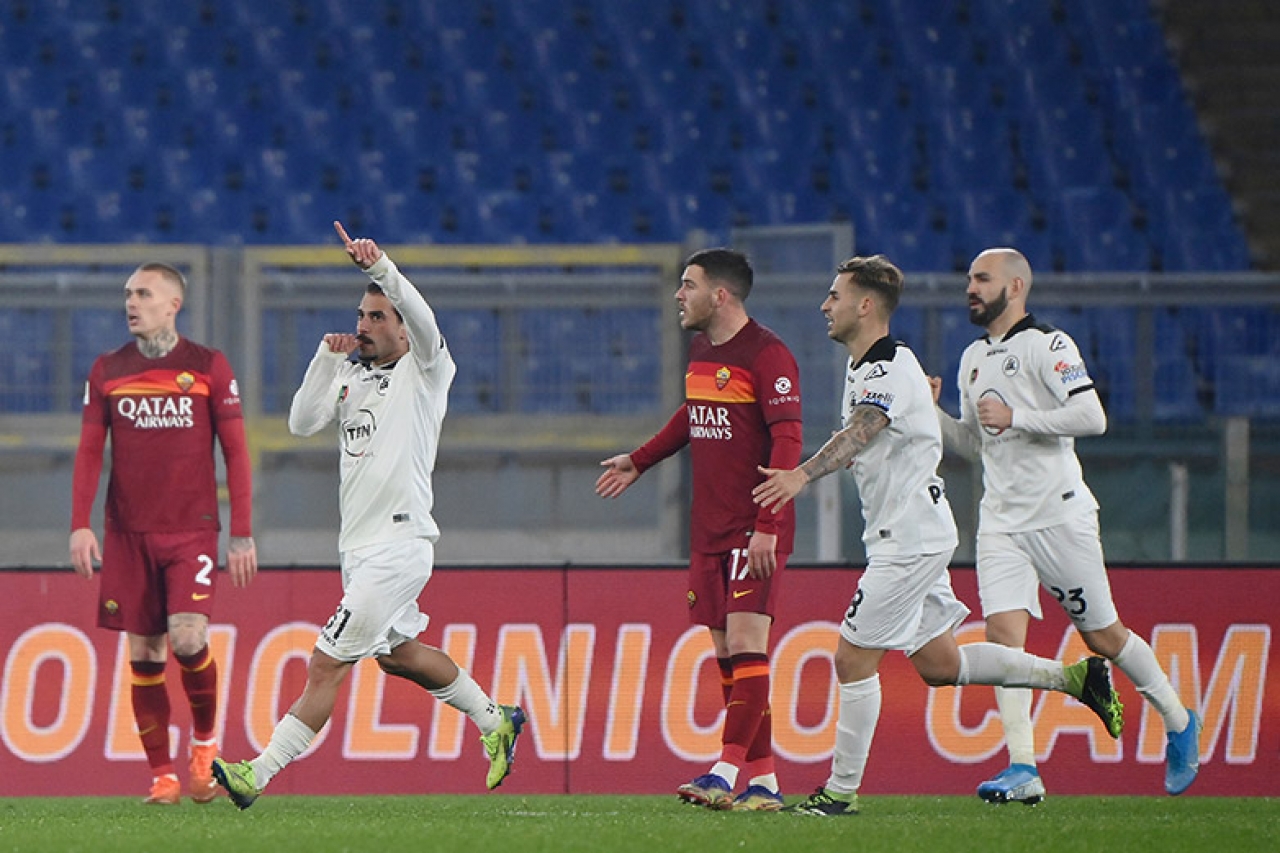 Spezia vence a Roma y está en cuartos de Copa Italia