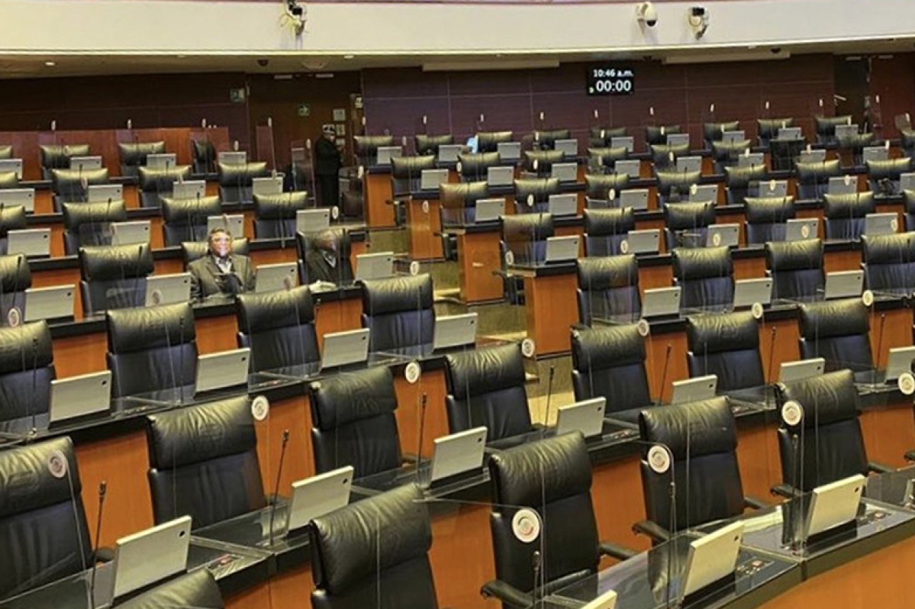 Existe consenso en Senado para sesiones a distancia: Monreal