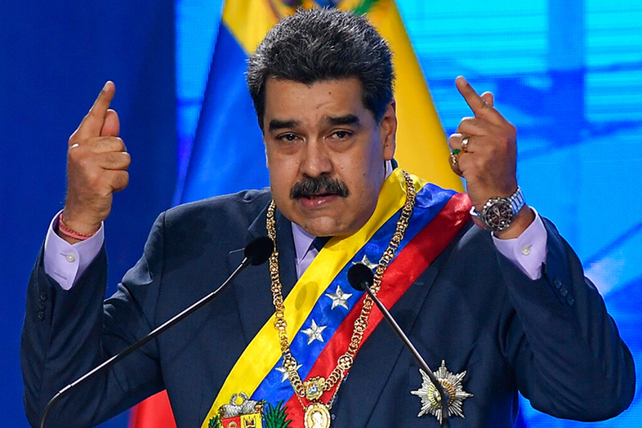 Nicolás Maduro llega a México para participar en cumbre Celac