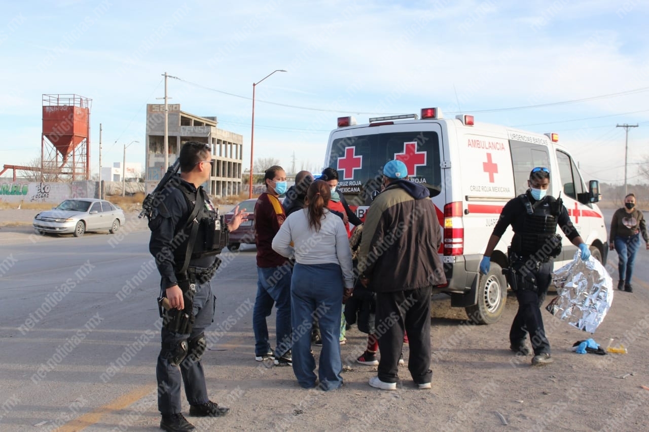 Arrollan a dos mujeres en la Juárez-Porvenir 