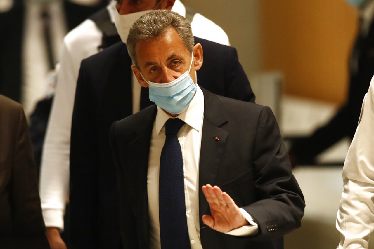 Declaran culpable por corrupción a expresidente francés Sarkozy