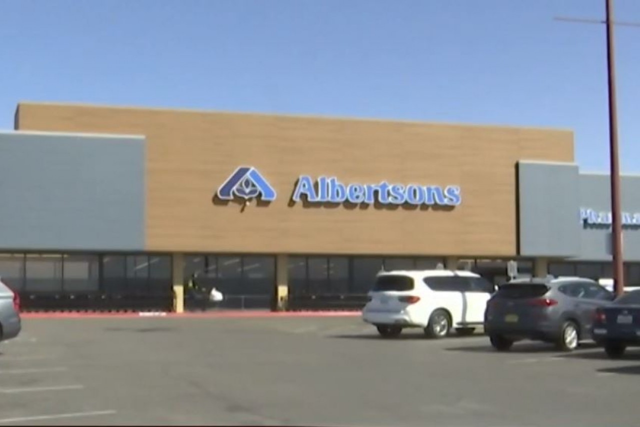 Fusión de supermercados: Albertsons renuncia y demandará a Kroger