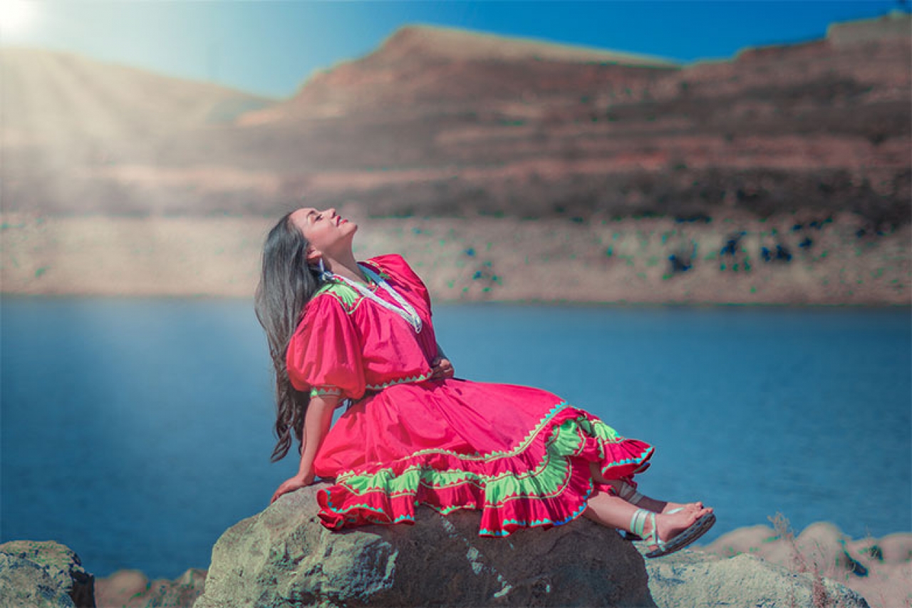 'Estoy orgullosa de ser indígena': Anaí Zúñiga, la modelo rarámuri