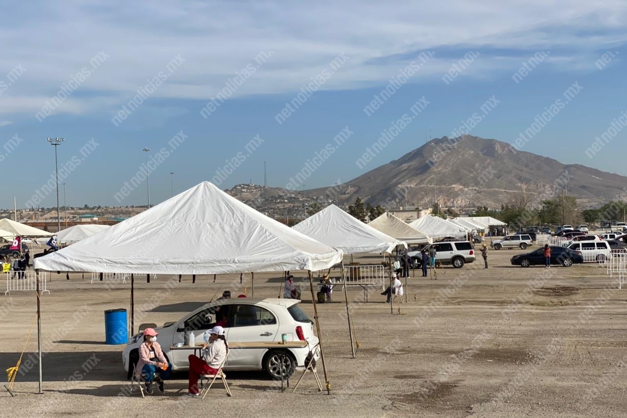 Fluye con orden tercer día de vacunación