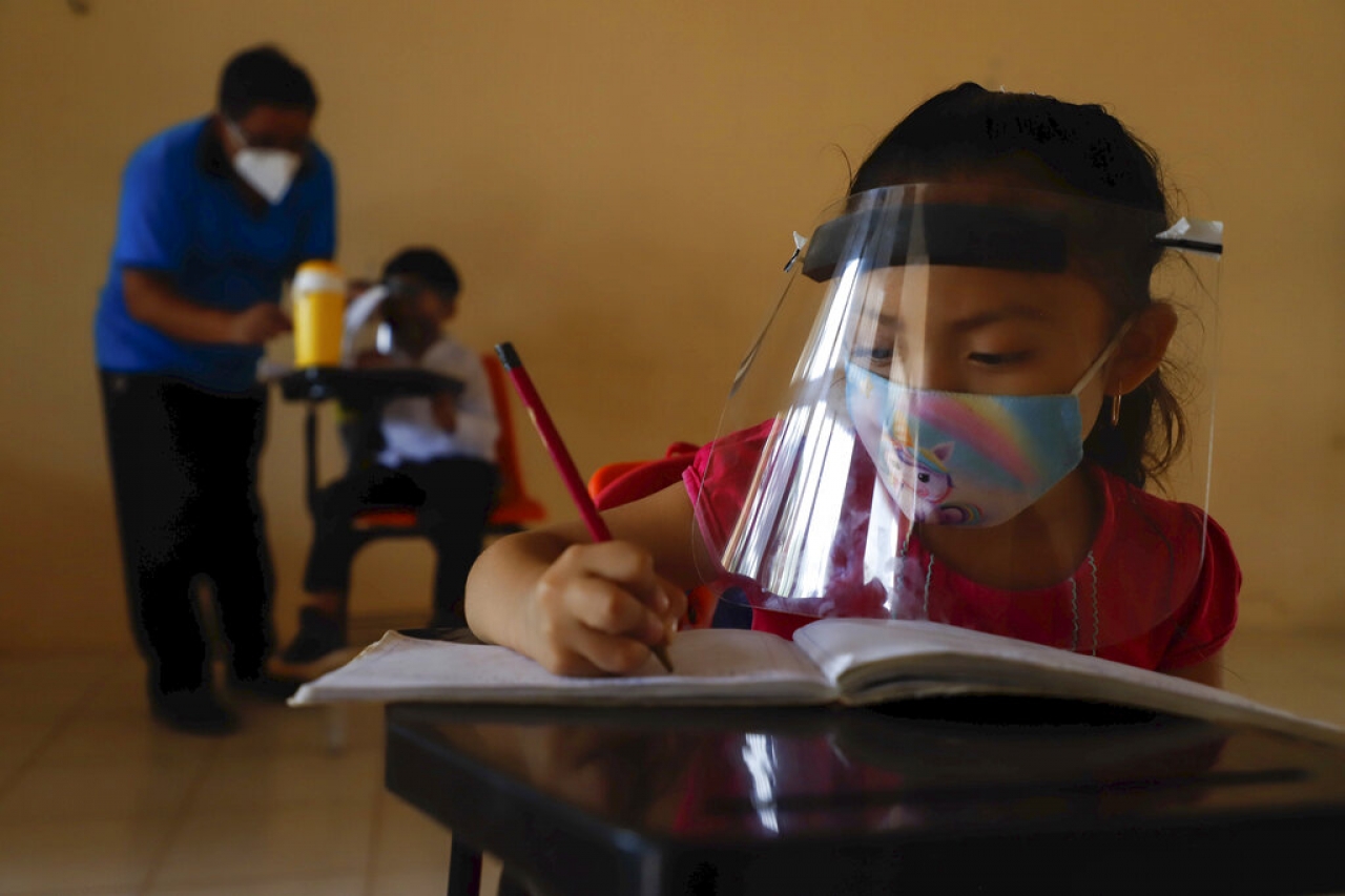 Se invertirán 12 mdp para desinfectar escuelas en Chihuahua