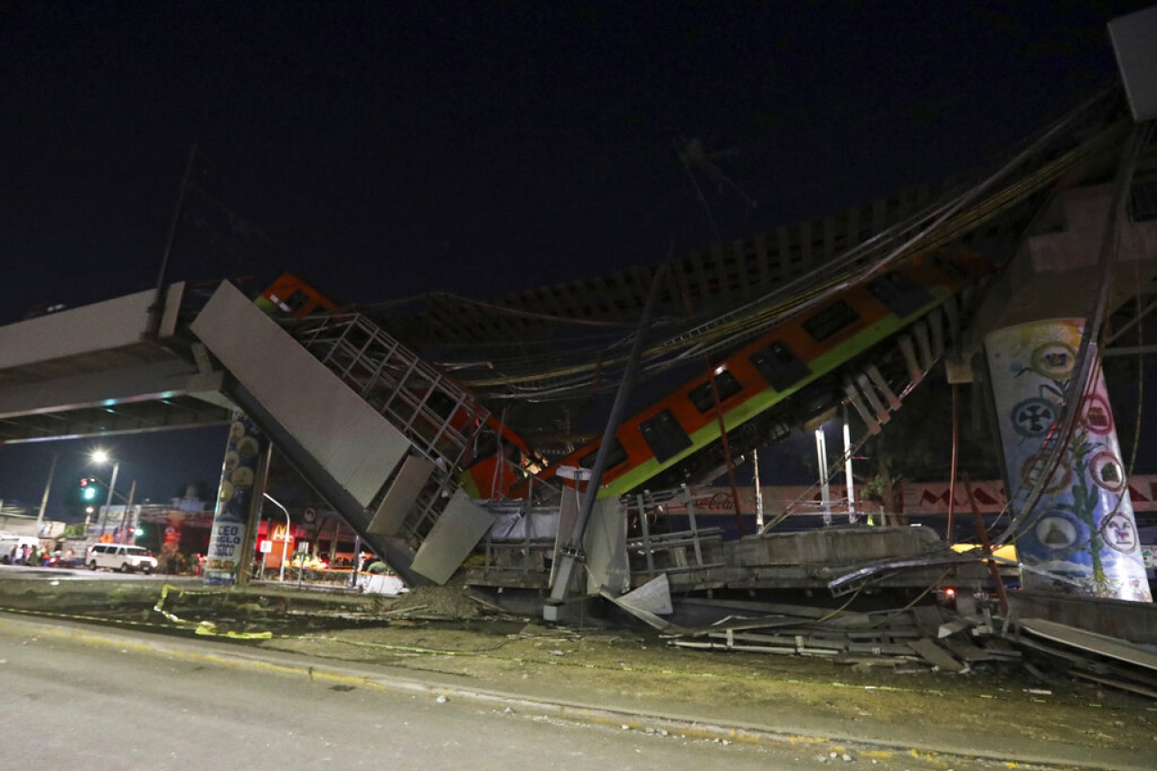 Suman 23 muertos por derrumbe de Línea 12 del Metro