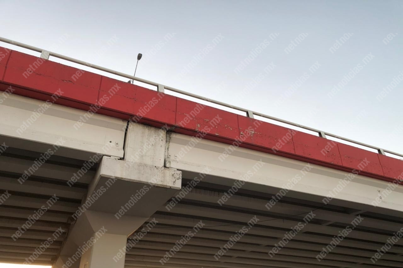 Puentes en Juárez con grietas y daños