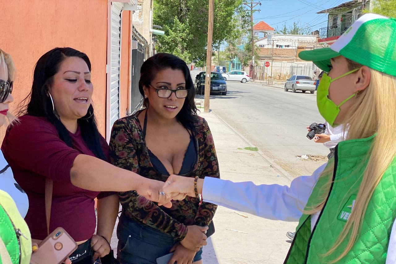 Brenda Ríos dialoga con sexoservidoras en Juárez