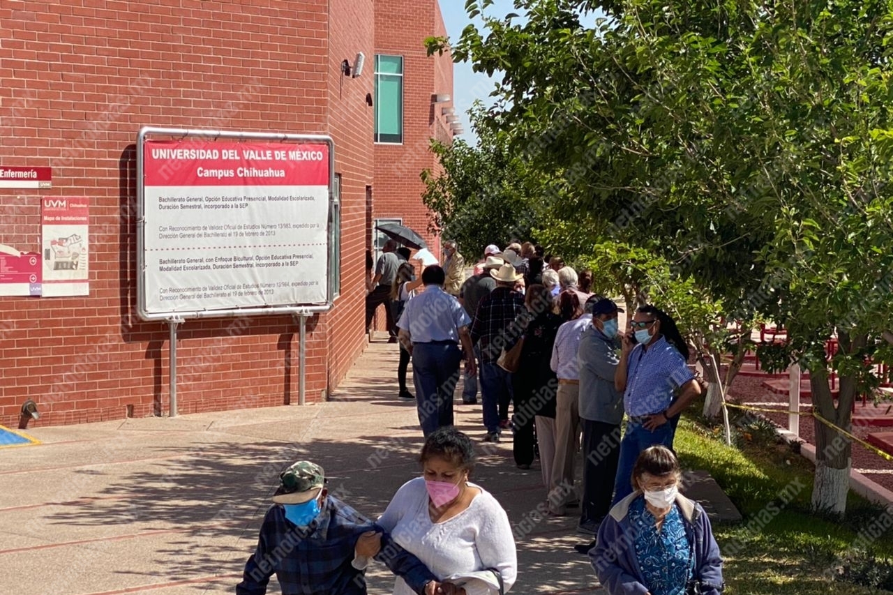 Inicia aplicación de segunda dosis de vacuna en Chihuahua